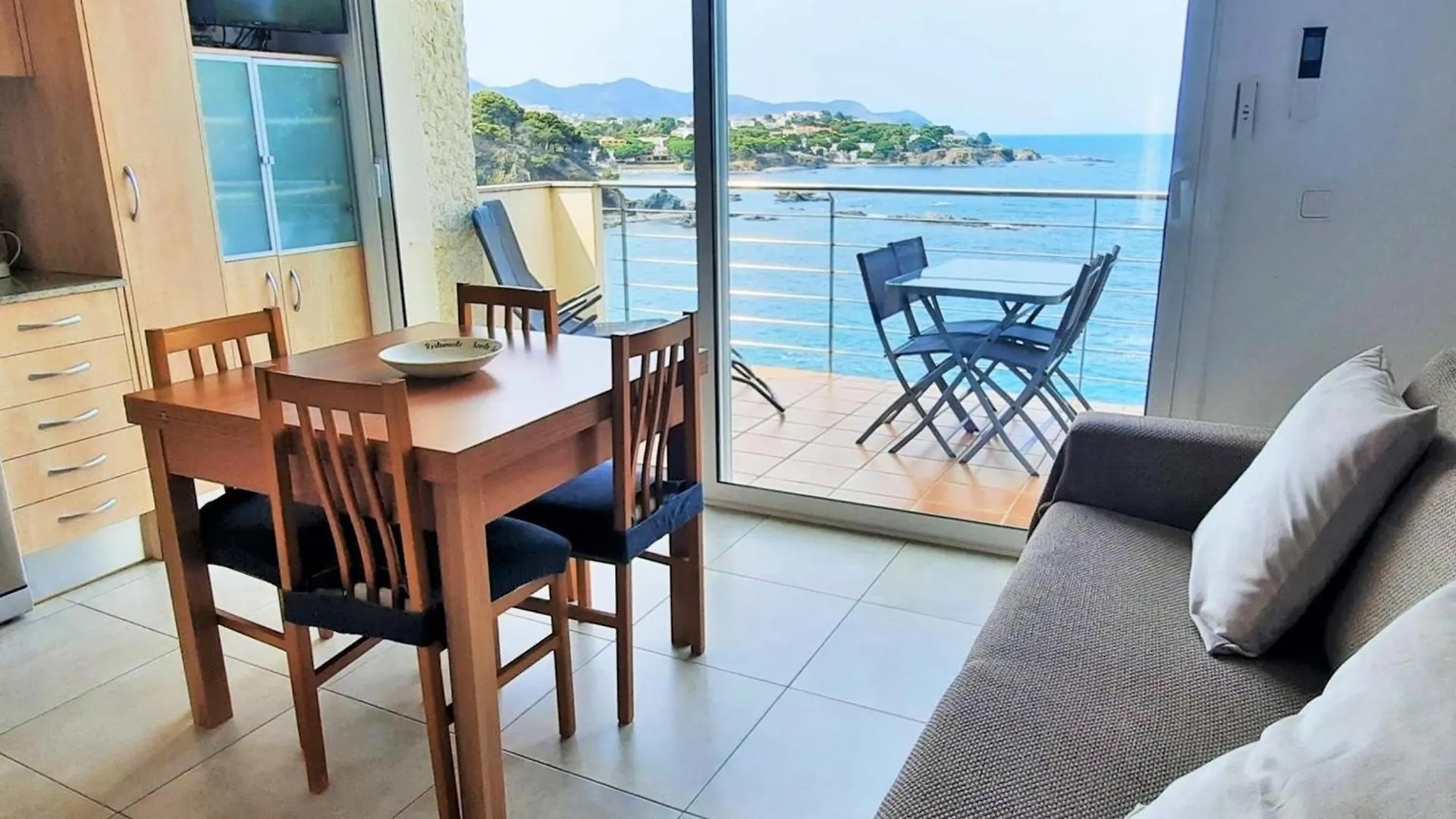 Apartamento Con Vistas Al Mar, Se Admiten Mascotas Y Aparcamiento En Llanca - Es-170-15 Апартаменты